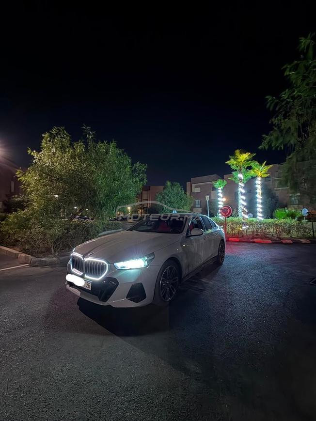 BMW Série 5 PACK M 2026 PRESQUE WW - premiere main