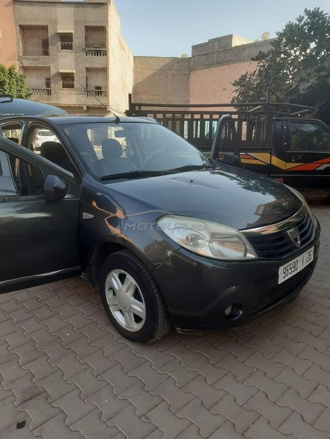 Dacia Sandero Essence Manuelle 2012 à Marrakech