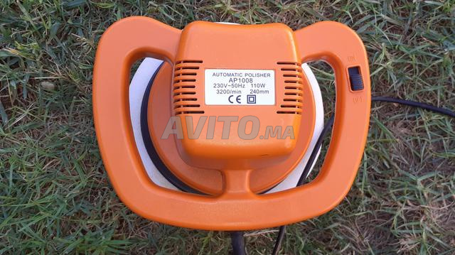 URGENT Lustreuse Voiture AP1008 , très bon état - 2