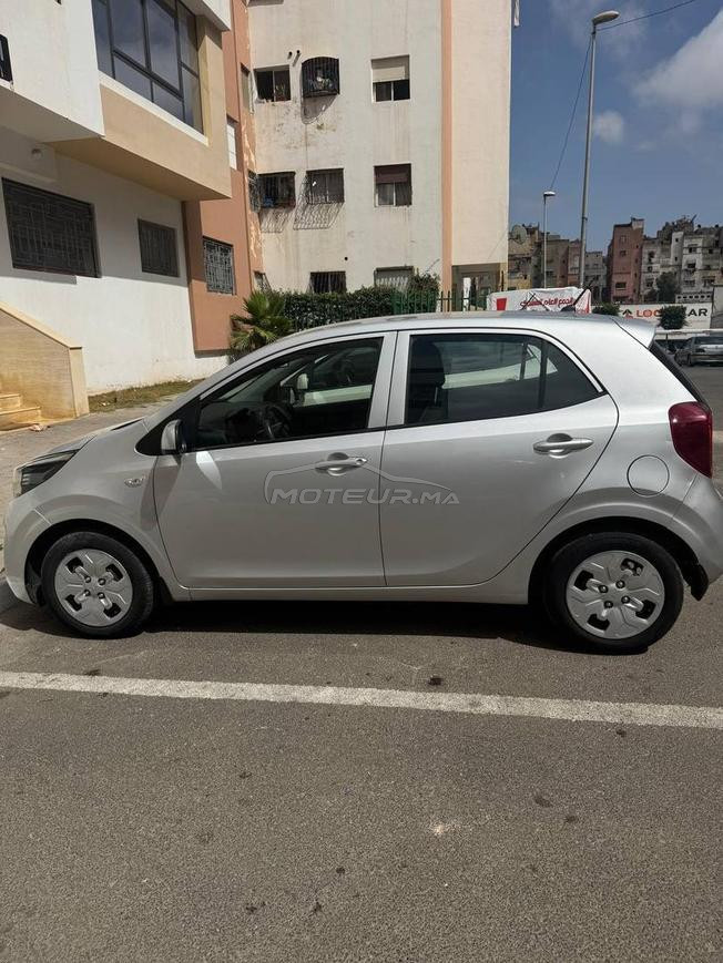 Kia picanto 2022 essence manuelle 