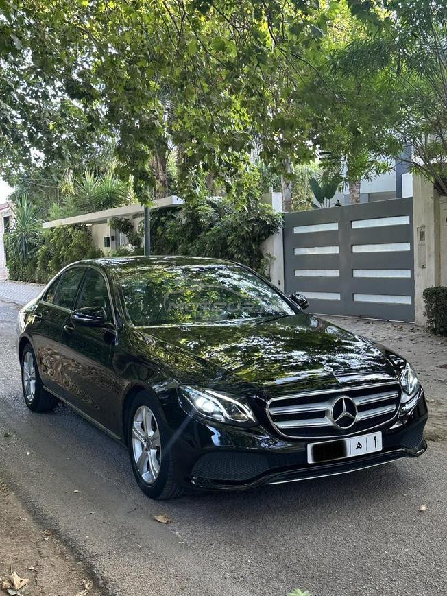 Mercedes e220d faible kilométrage toppp