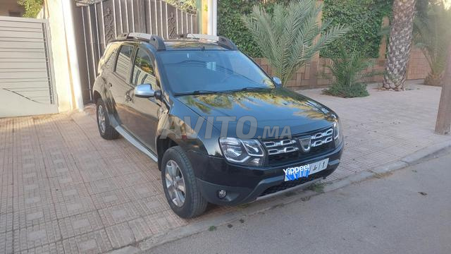 Dacia Duster 4/4. 2015. Tout option - 2