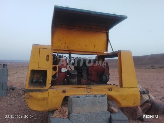 ضاغط هواء ممتاز للبيع بحالة جيدة - 2