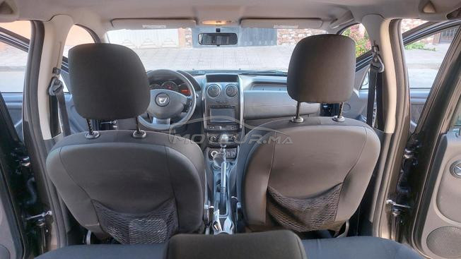 dacia duster 4/4. 2015. tout option 