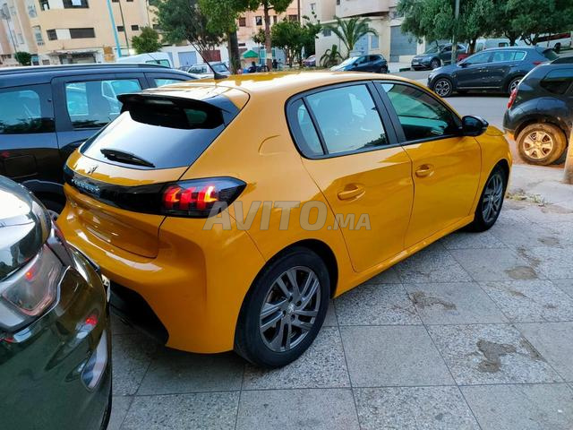 Peugeot 208 - 2