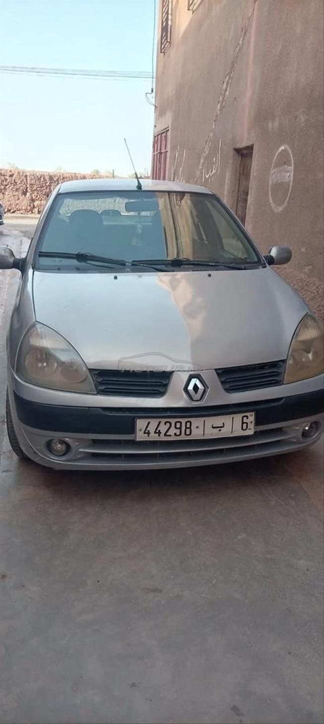 Renault Clio Essence Manuelle 2005 à Marrakech