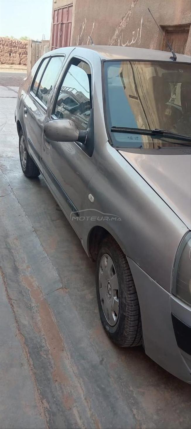Renault Clio Essence Manuelle 2005 à Marrakech