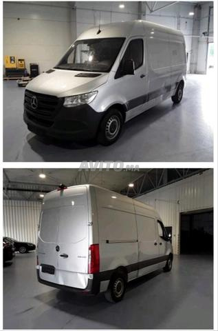 Mercedes-Benz Sprinter 2022 –– 200 pièces - 2