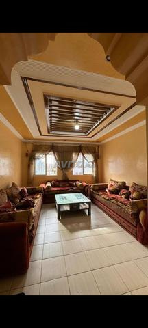 Appartement 78 m..2 façades 1er étage