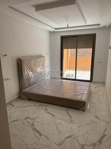 Studio neuf à vendre affaire à ne pas rater - 2