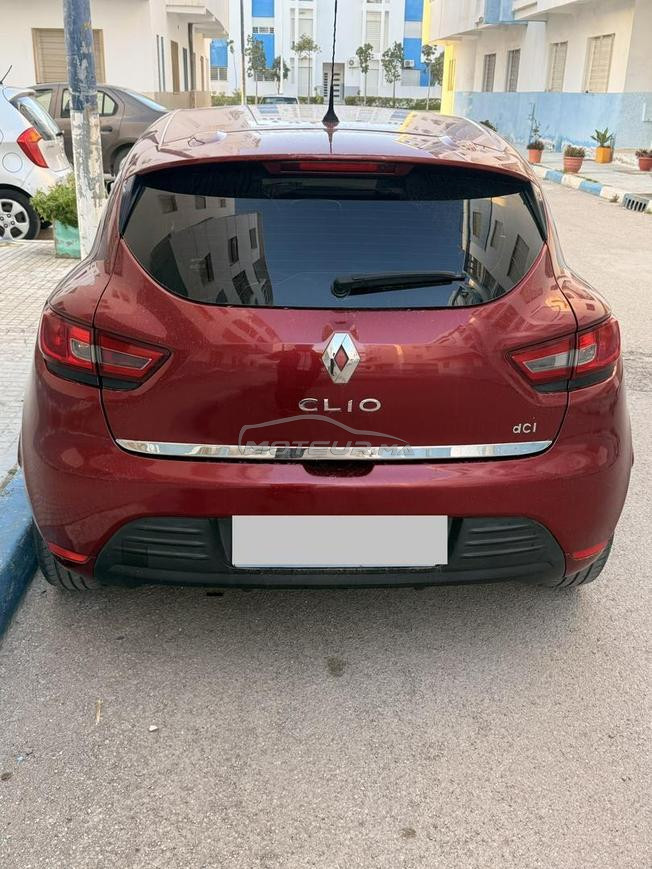 Renault Clio Diesel Manuelle 2017 à Martil