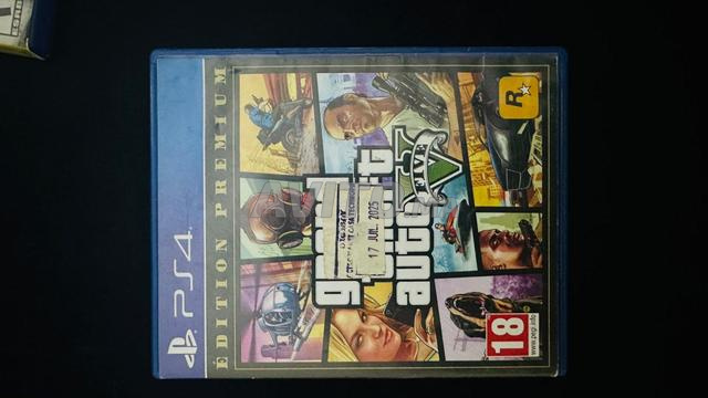 3 CD de jeux PS4 - 2