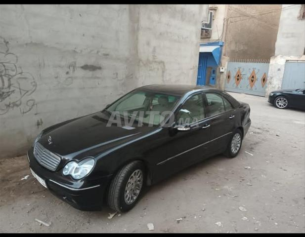 Mercedes 220 w33