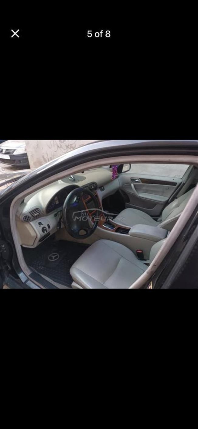 مرسيدس 220 w33