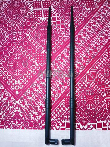 2x Antennes neuves 16DBI 47.7CM pour WIFI et Routeur - 2