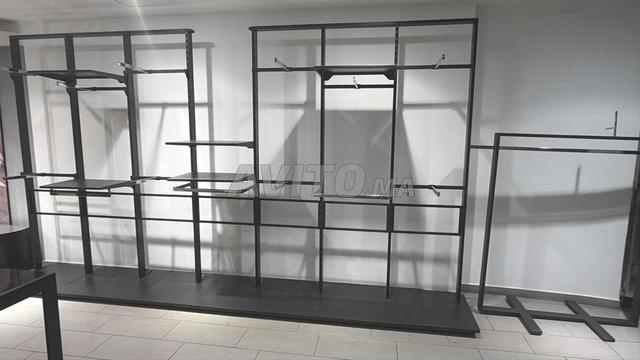 Matériel pour un magasin de vêtements - 2