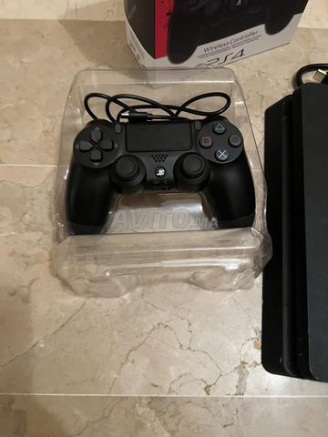 PlayStation 4 bon état 500Go en ligne - 2