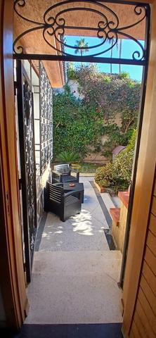 jolie maison dans un quartier calme