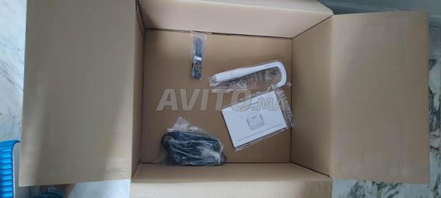 Robot aspirateur piscine neuf - 2