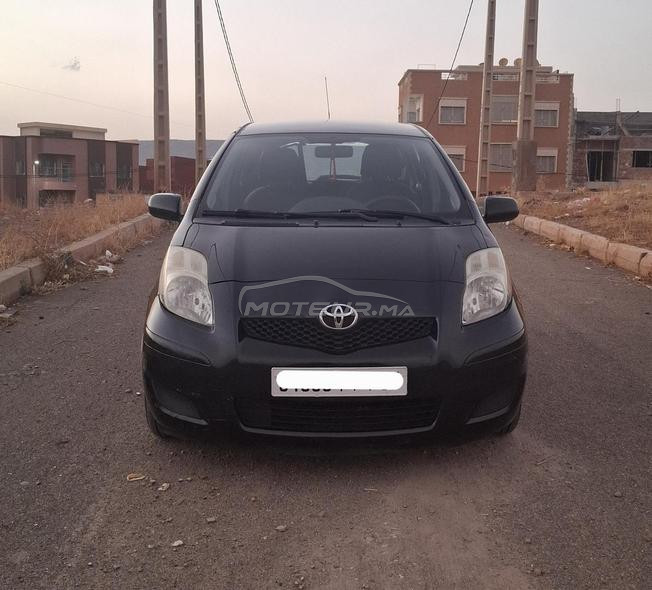TOYOTA YARIS 2011
