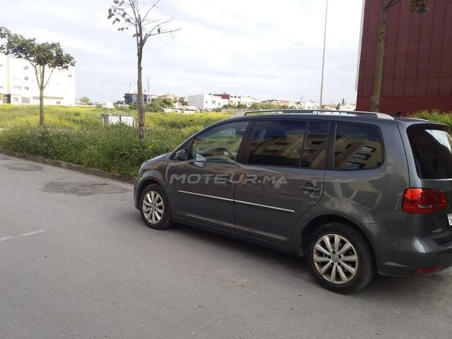 Voiture en très bon état, diesel, année 2018.