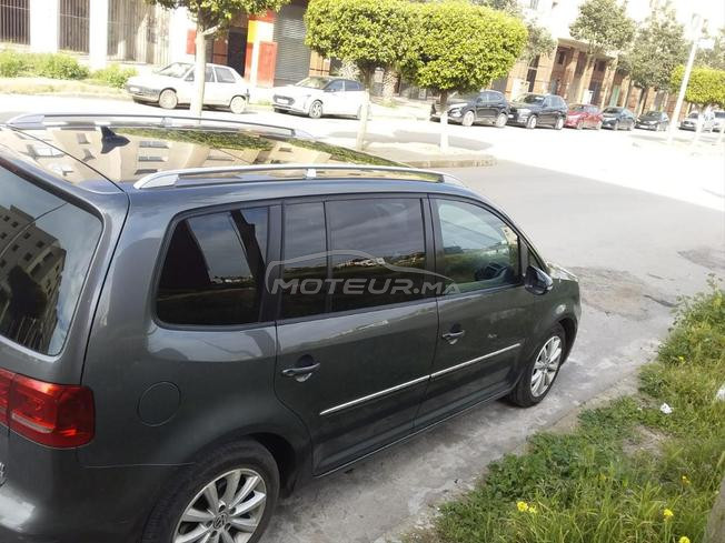 Voiture en très bon état, diesel, année 2018.