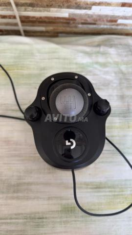 LOGITECH G29 & SHIFTER LOGITECH – PS5 et PC