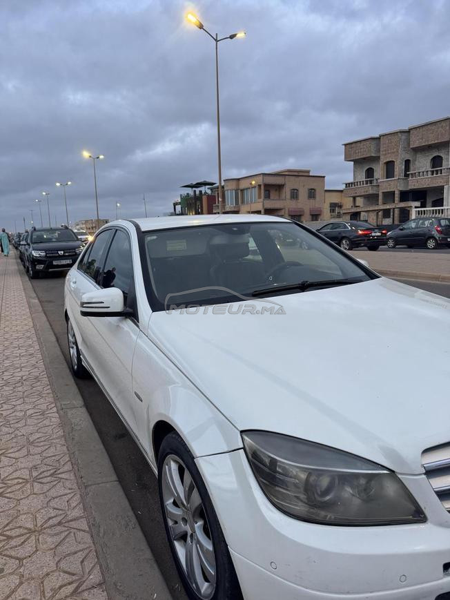 Mercedes-Benz 220 Diesel Automatique 2008 à Salé