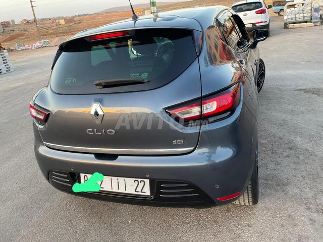 رينو كليو بحالة ممتازة - 2