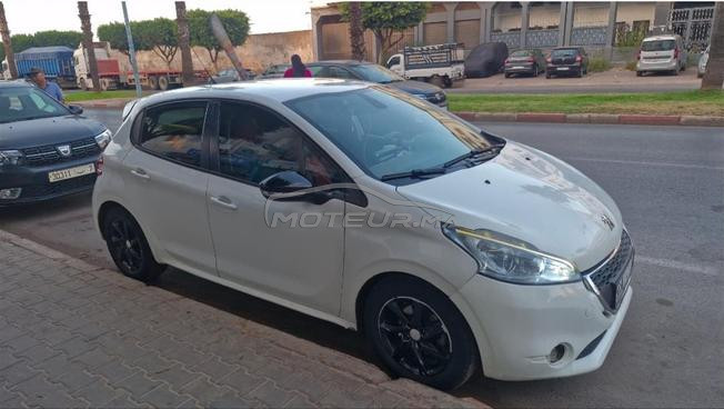 Peugeot 208 diesel 2014 - 12