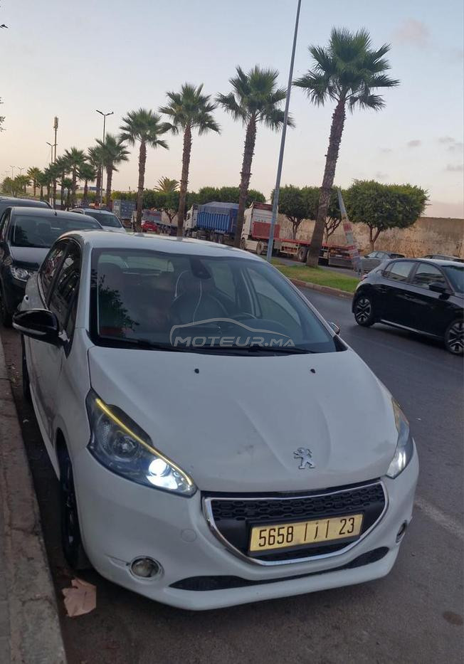 Peugeot 208 diesel 2014 - 12