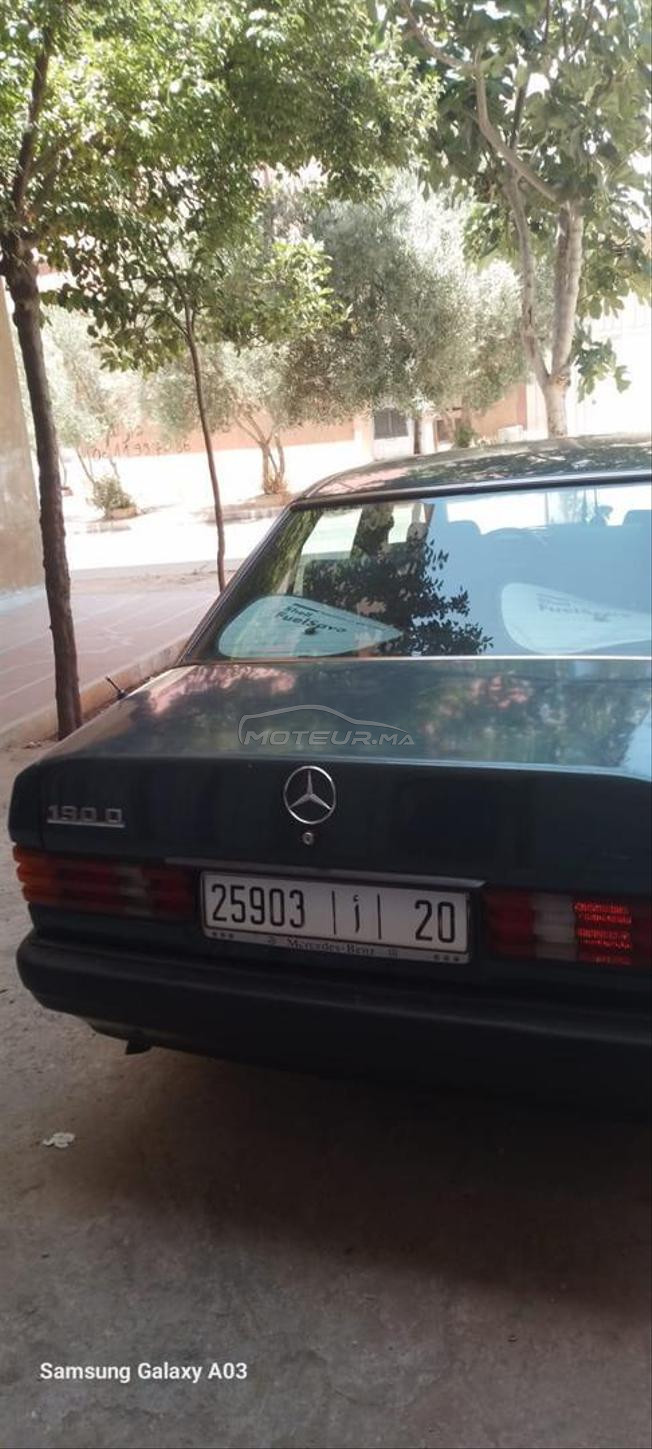 سيارة للبيع