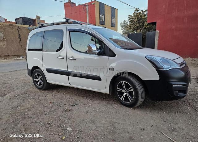 Voiture en excellent état - 2