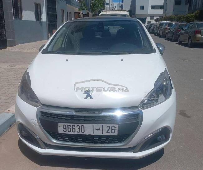Peugeot  208