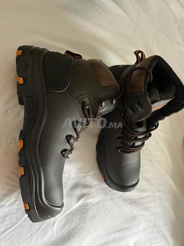 CHAUSSURE DE SÉCURITÉ taille 40/41 - 2