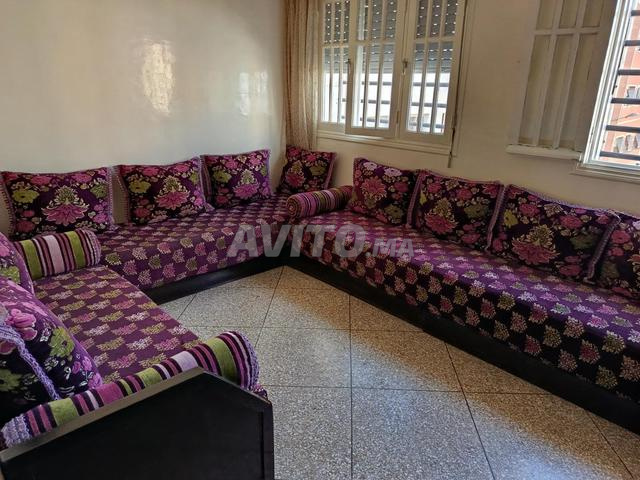 Matelas et bois et tapis