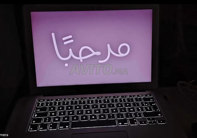 جهاز ماك بوك آبل جديد، لا يزال ممتازًا، البطارية تدوم أكثر من 7 ساعات