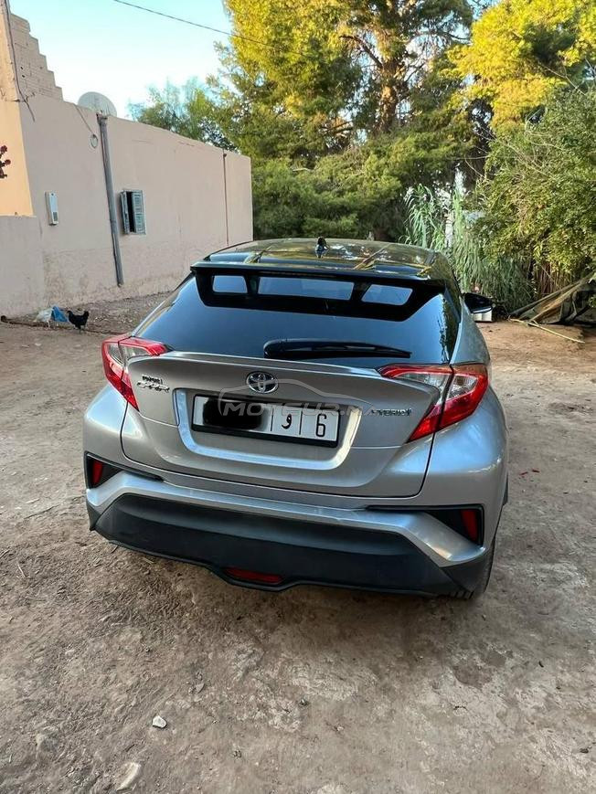 Toyota C-HR Hybride Automatique 2018 à Khemisset