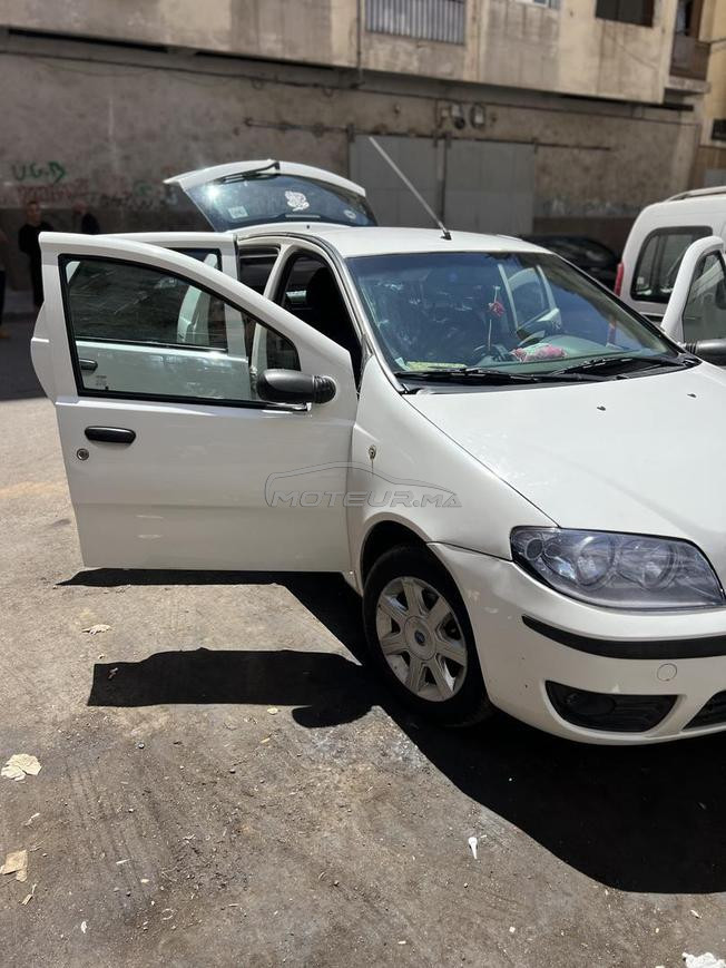 Fiat Punto Essence Manuelle 2009 à Casablanca