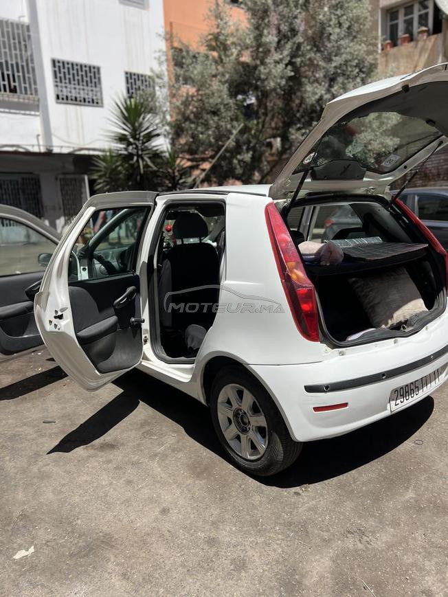 Fiat Punto Essence Manuelle 2009 à Casablanca