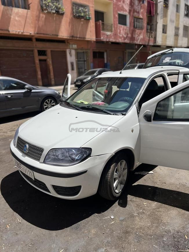 Fiat Punto Essence Manuelle 2009 à Casablanca