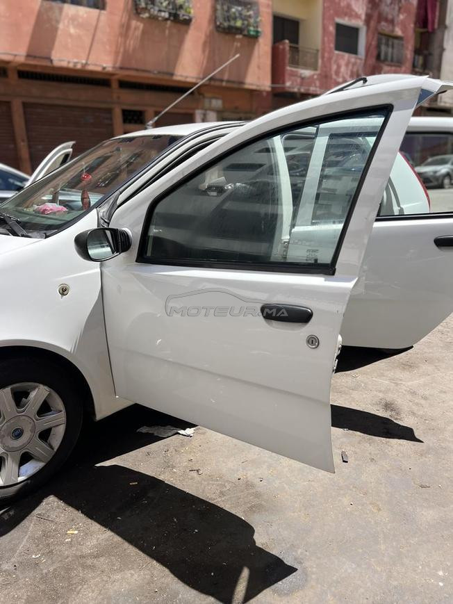 Fiat Punto Essence Manuelle 2009 à Casablanca