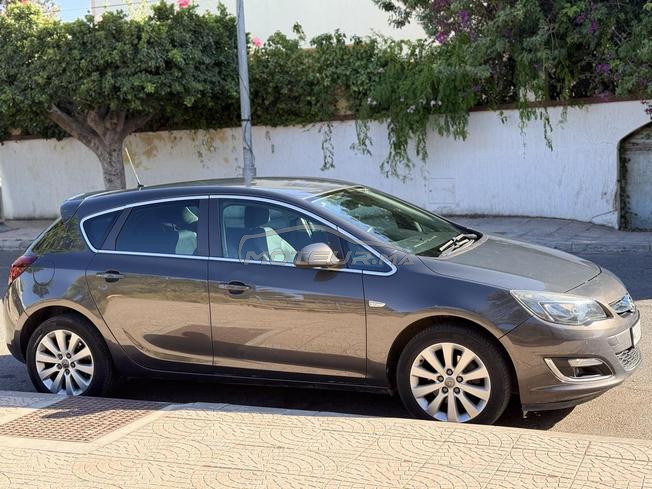 opel astra j modele 2015 pack cosmos klm 142alf