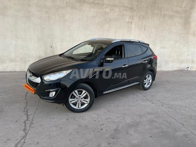 Hyundai X35 2012 - 2
