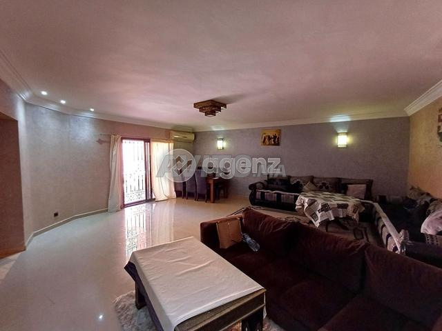 RAK-GU-1207 - Appartement à vendre à Route de Safi