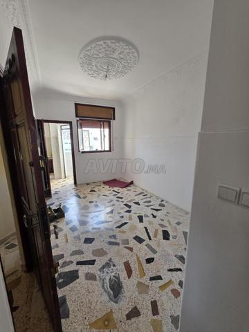 شقة جميلة للكراء بوسط مدينة طنجة - 2