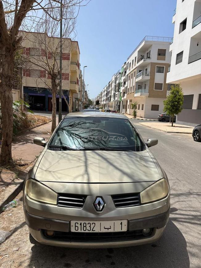 je vend une Renault Mégane 2007   
