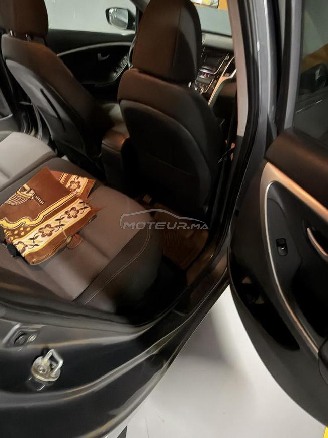 Hyundai i30 très bon état tout