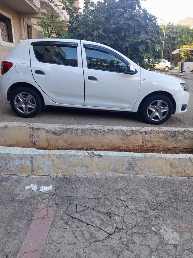 Dacia Sandero Diesel Manuelle 2015 à Rabat
