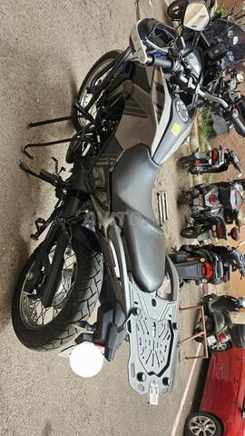 SYM NHT 200 à vendre - 2